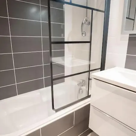 Guestready - Retro Chic In Central *